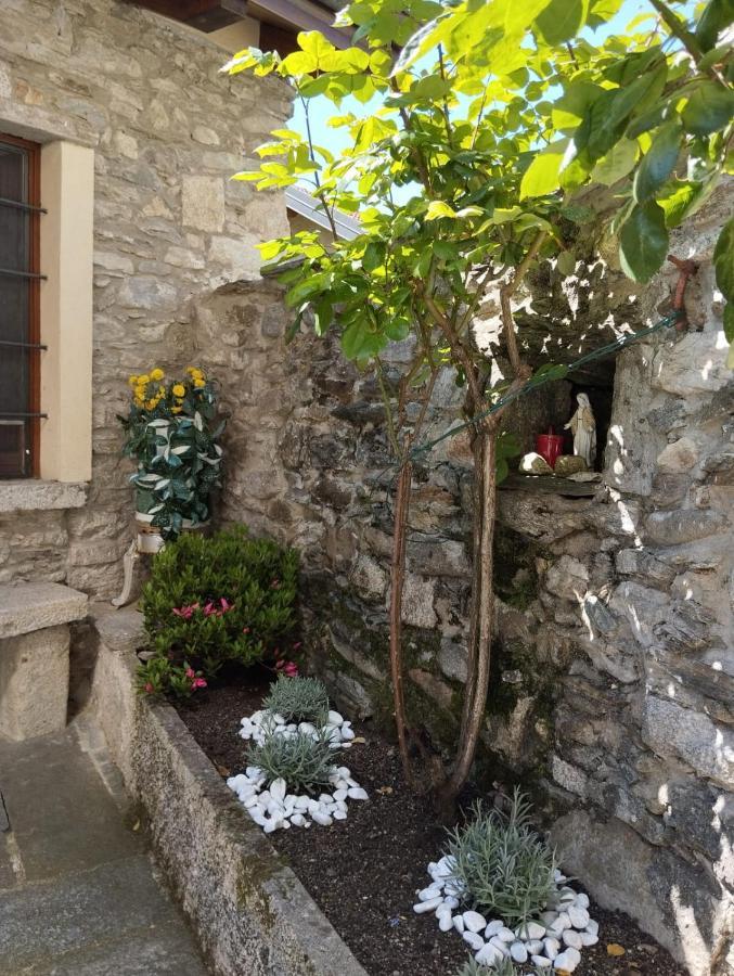 Casa Elisa Affittacamere Armeno Exterior foto
